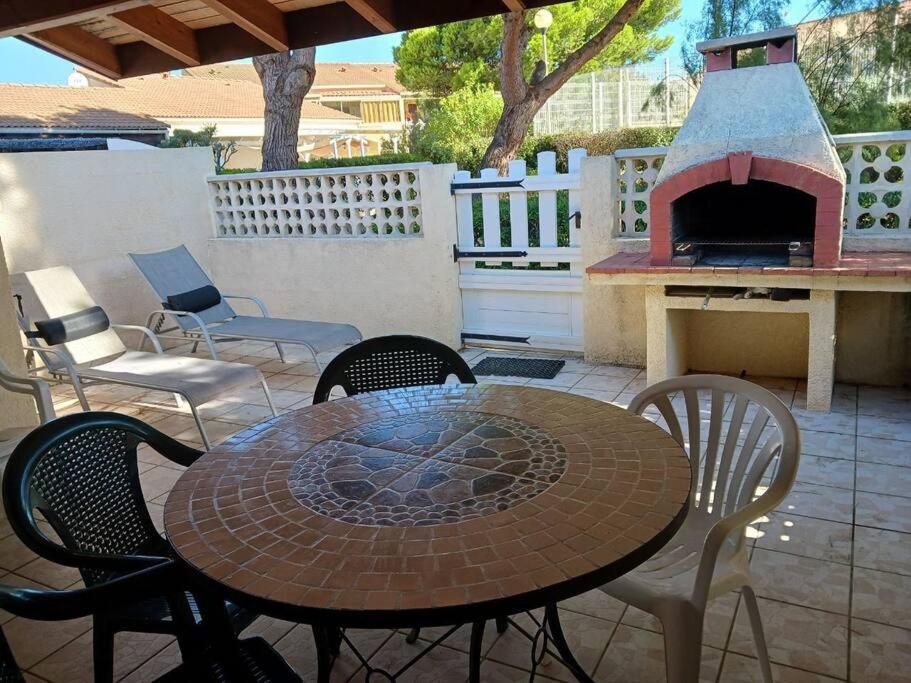 Chez Yamina Villa Gruissan Luaran gambar